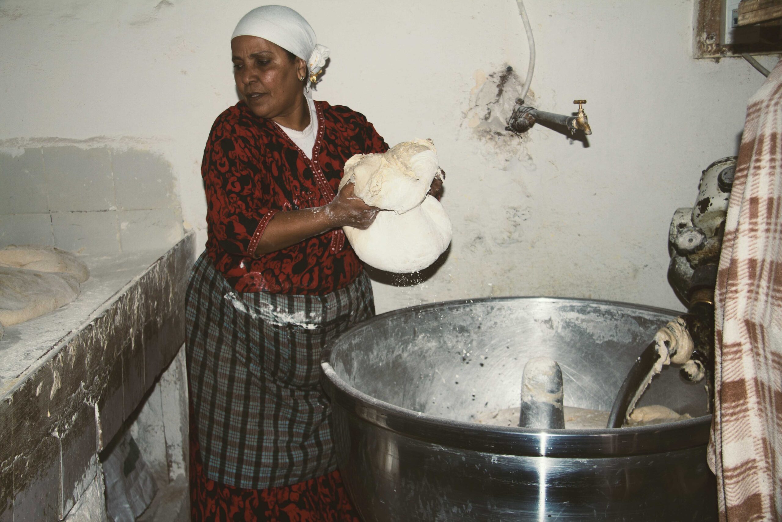 Location: Tiflet, Morocco.Date: 2018–2022.Subject: Documenting [Action/Gesture].Method: 35mm Digital Ethnography.